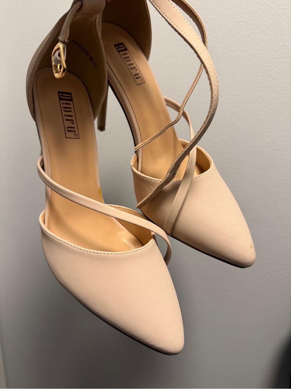 Idifu Nude Strappy Pointed-Toe Heels